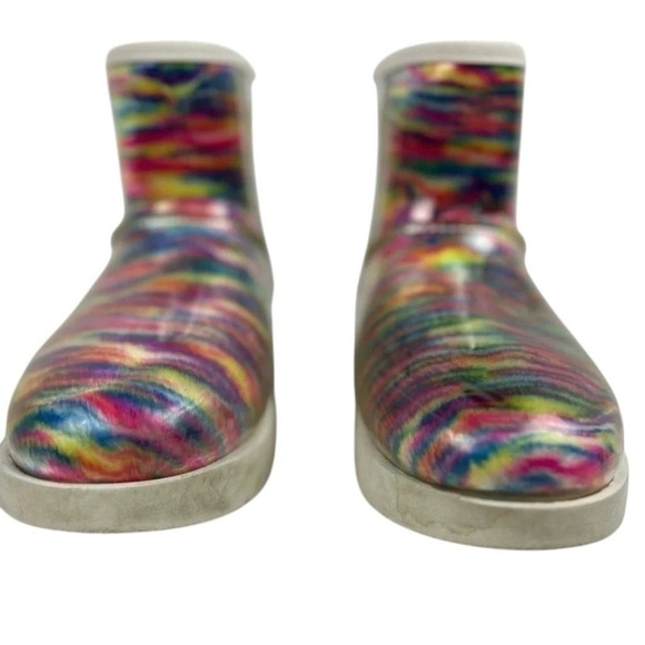 Ugg Women's Classic Clear Mini Pixelate Boot Size 5 - Picture 12 of 16